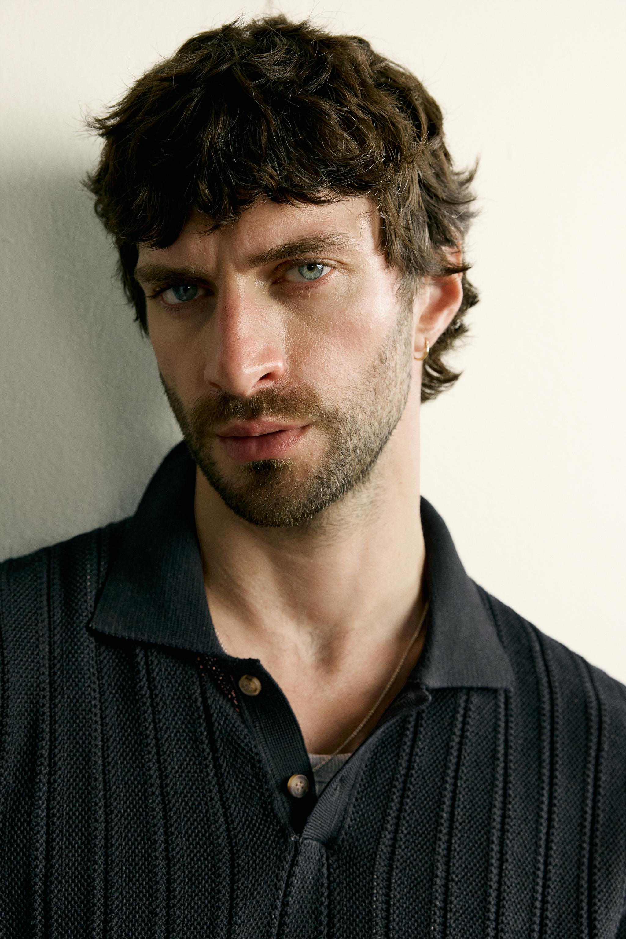 OPEN-KNIT TEXTURED POLO